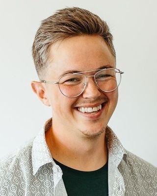 Alyx MacAdams profile image